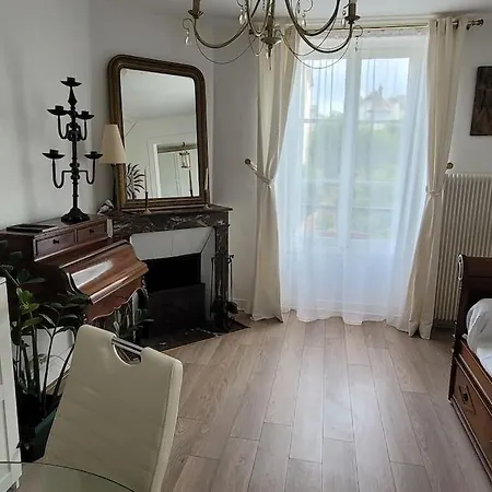 Proche Du Chateau De Versailles Apartment Le Chesnay (Yvelines)